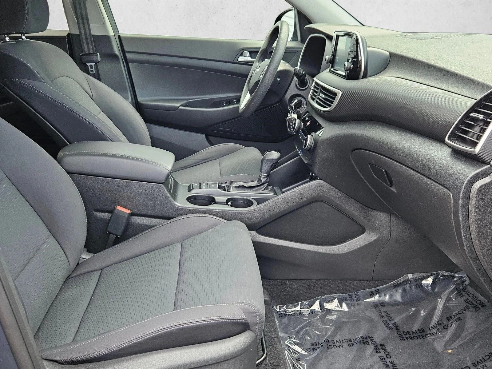 Used 2019 Dusk Blue Hyundai SE image 19