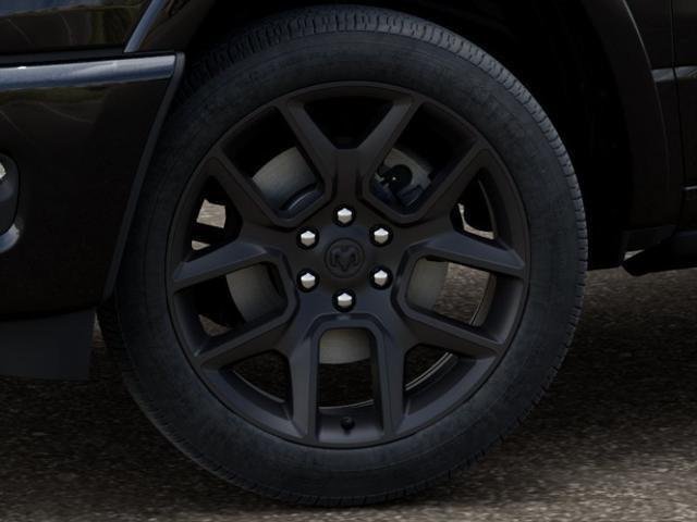 New 2026 Diamond Black Crystal Pearl-Coat Exterior Paint RAM Laramie image 16