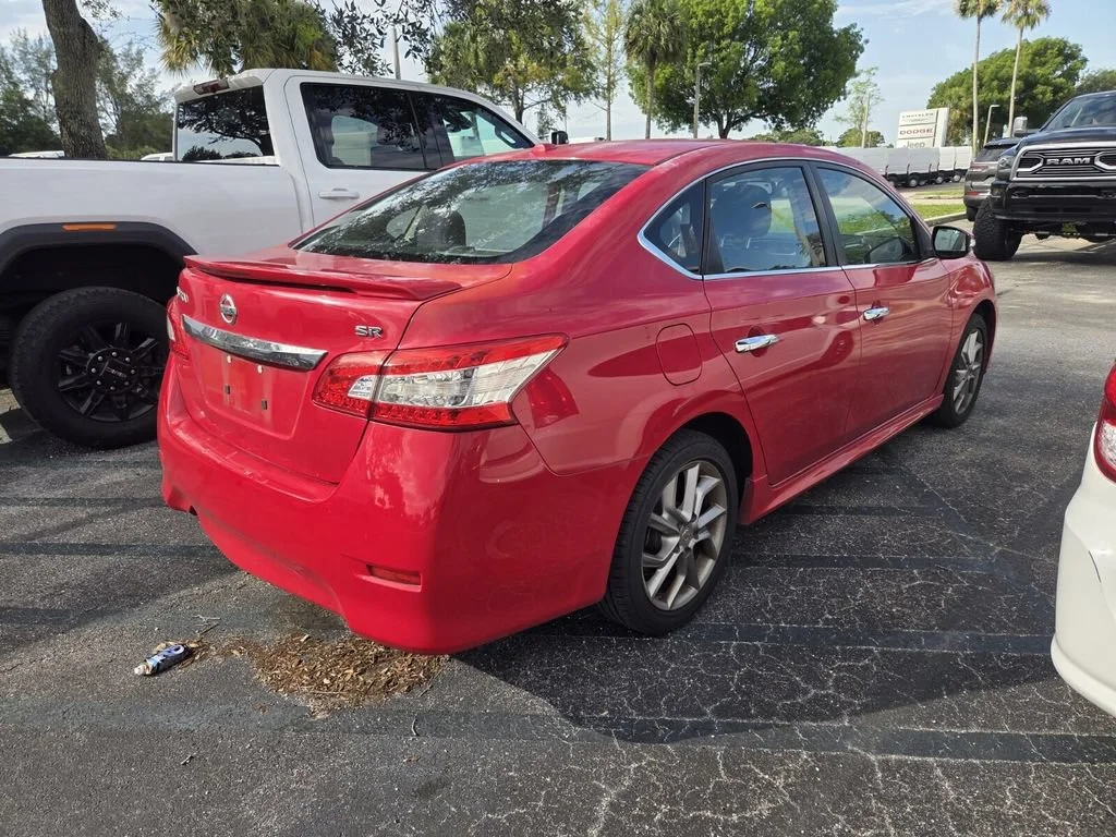 Used 2015 Red Alert Nissan SR image 5