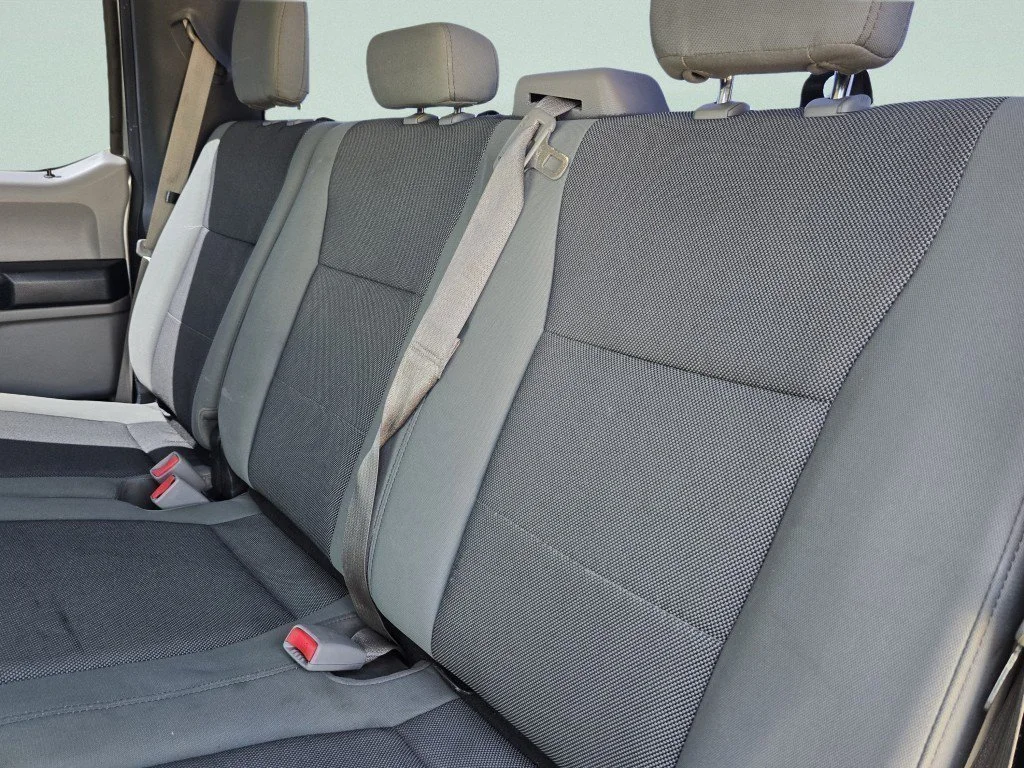 Used 2017 Ingot Silver Ford XL image 28