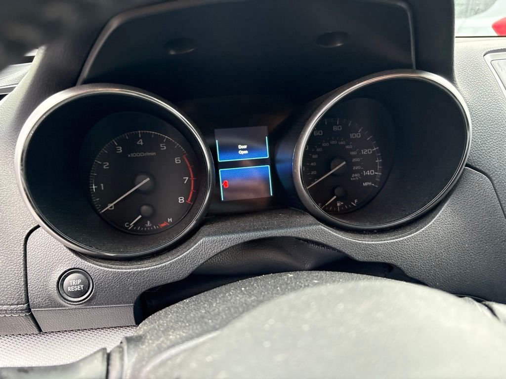 Used 2018 Silver Subaru 2.5i Premium image 4