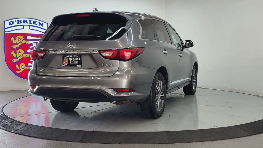 Used 2016 Graphite Shadow INFINITI Base image 5