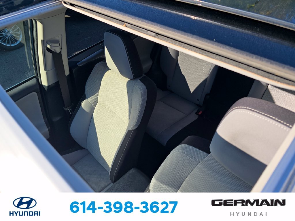Used 2018 Blue Toyota XLE image 22