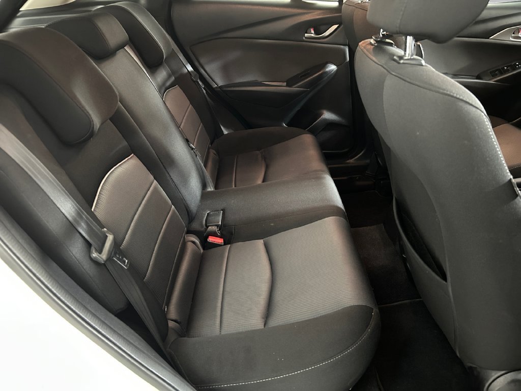 Used 2018 White Mazda Sport image 16
