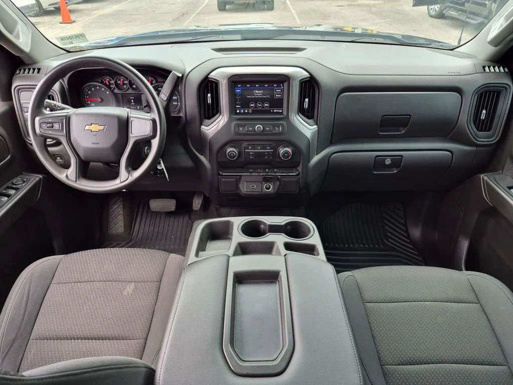 Used 2020 Blue Chevrolet Custom image 18
