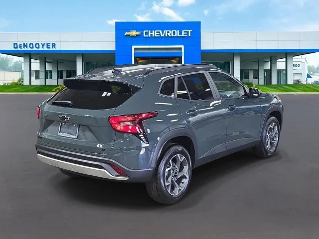 2026 Chevrolet Trax LT - Photo 8