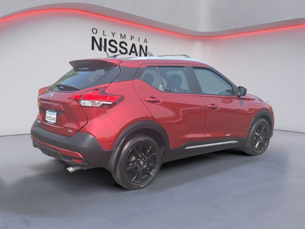 Used 2019 Red Nissan SR image 6