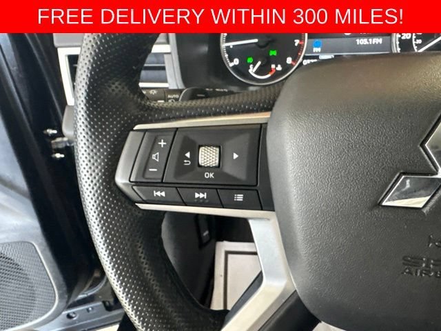 Used 2024 White Mitsubishi SE 2.5 2WD image 12