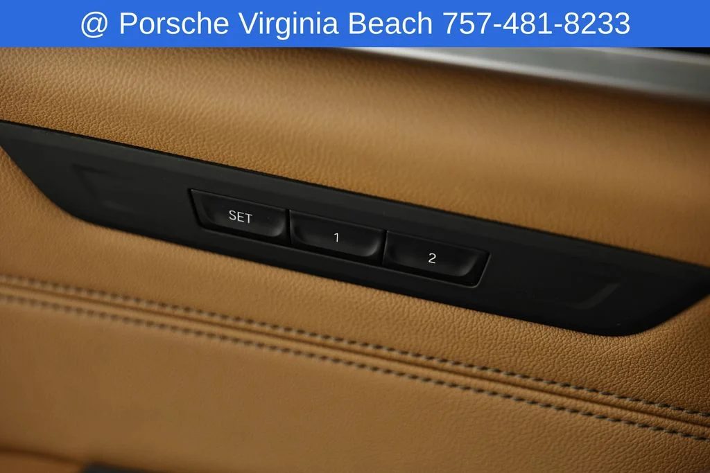 Used 2023 Gray BMW 540i xDrive image 19