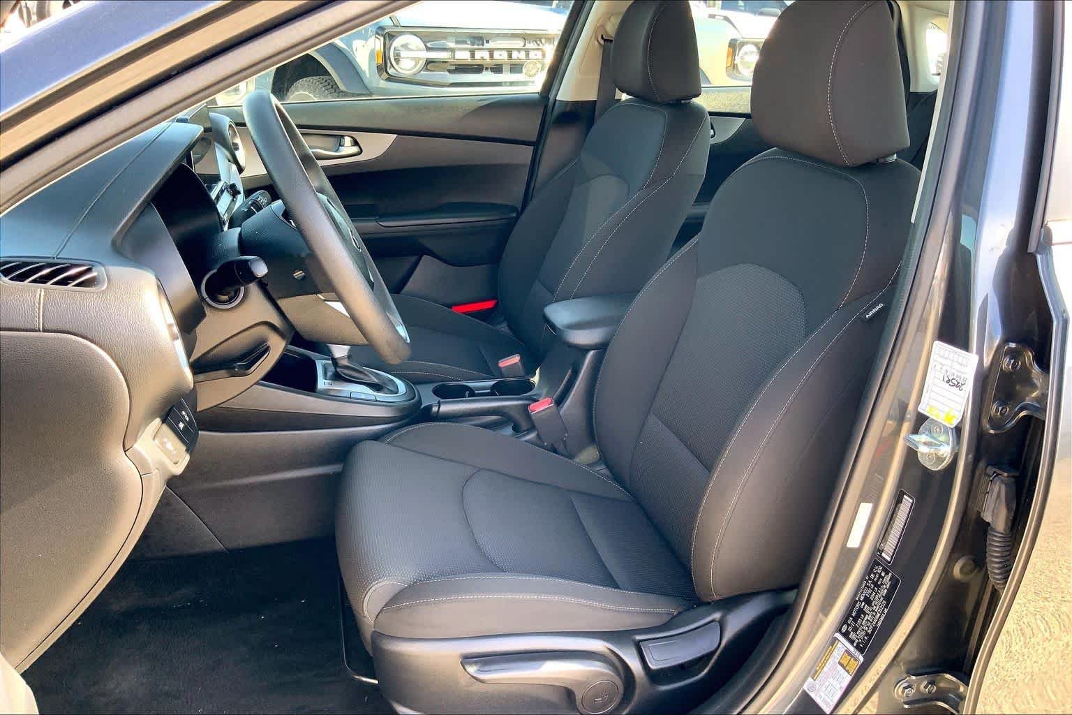 Used 2021 Gray Kia LXS image 14