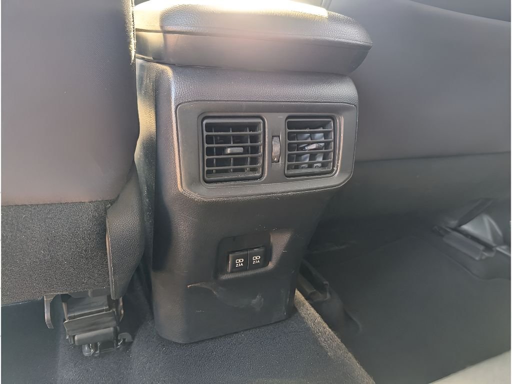 Used 2020 Magnetic Gray Metallic Toyota XLE image 25