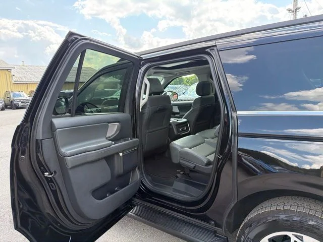 Used 2026 Black Metallic Ford Active image 87