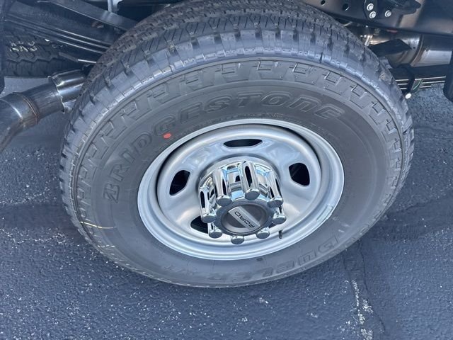 2026 Ford F-350 Super Duty XL - Photo 12