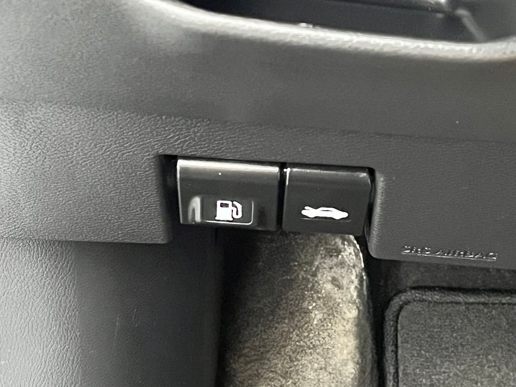 Used 2024 Gun Metallic Nissan SR image 24
