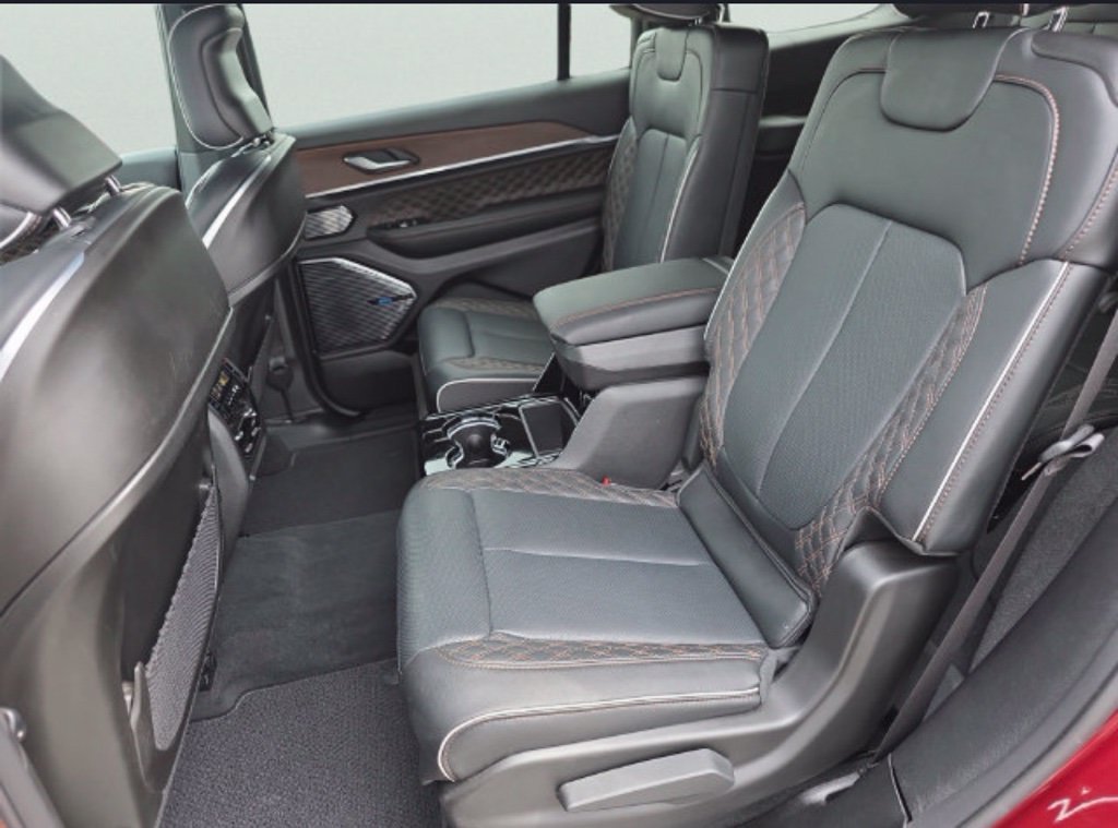 Used 2025 Red Jeep Summit image 17