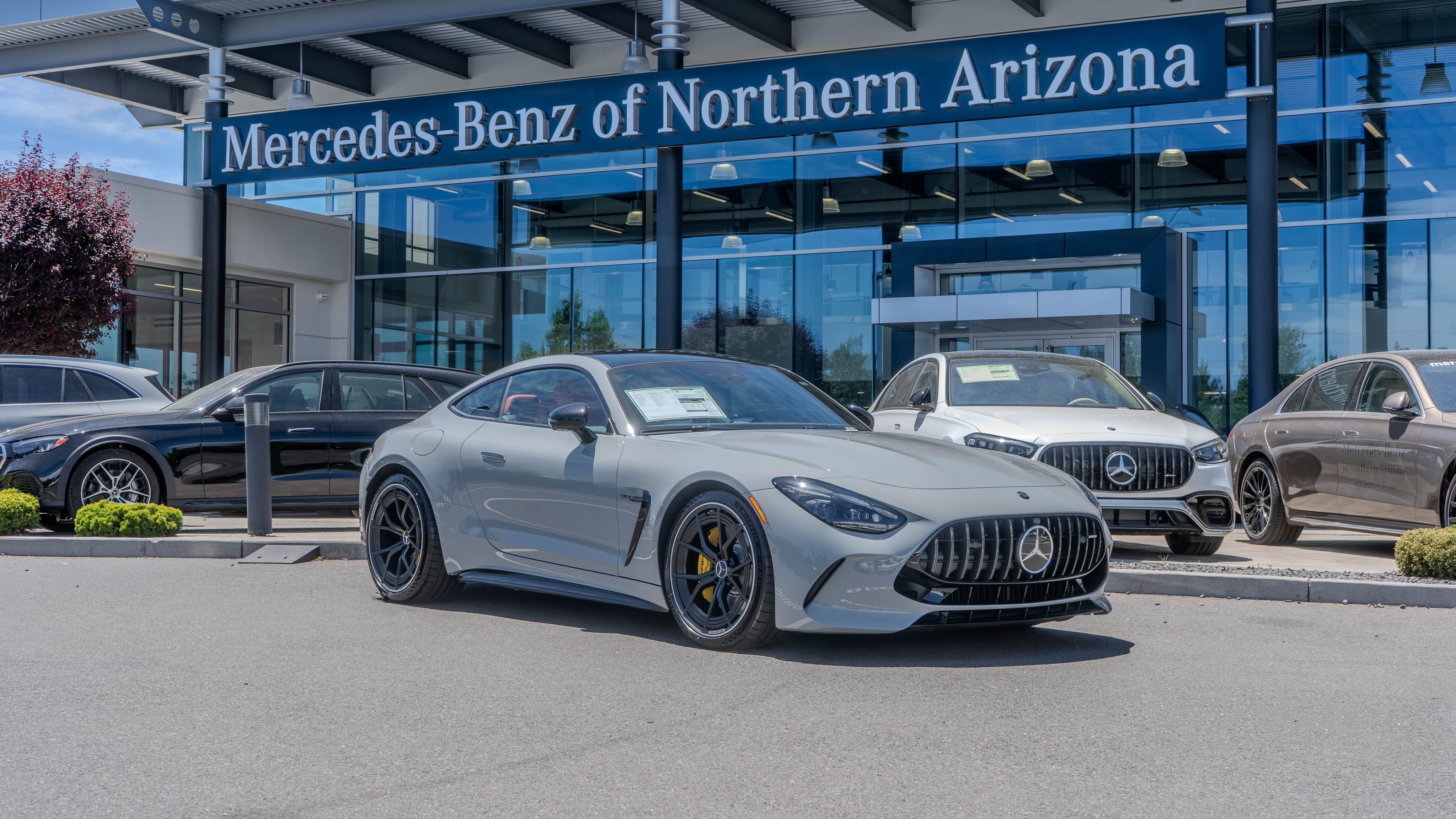 New 2026 MANUFAKTUR Alpine Grey Mercedes-Benz Base image 1