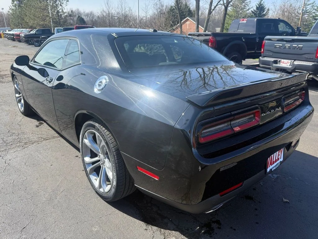 Used 2022 Black Dodge R/T image 5
