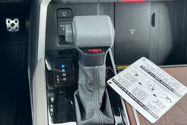 2025 Toyota Tundra 1794 Edition - Photo 24