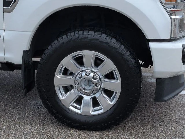 Used 2021 Super Black Ford Platinum image 11