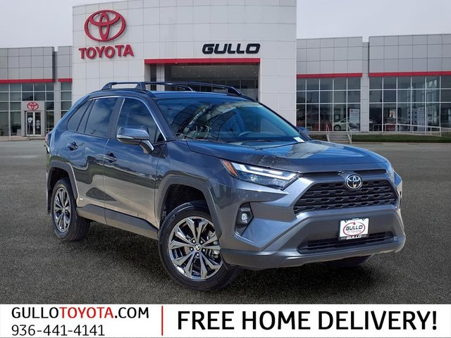 2025 Toyota RAV4 Hybrid XLE Premium