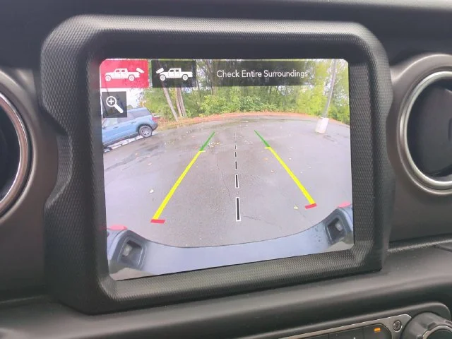 Used 2021 Green Jeep Rubicon image 22