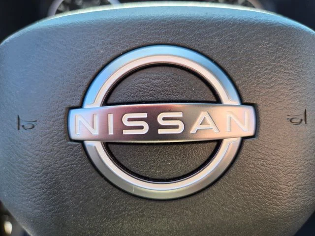 Used 2025 Beige/tan Nissan SV image 32