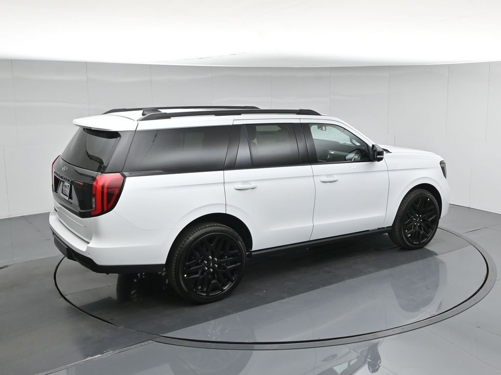 New 2026 Oxford White Ford Platinum image 44