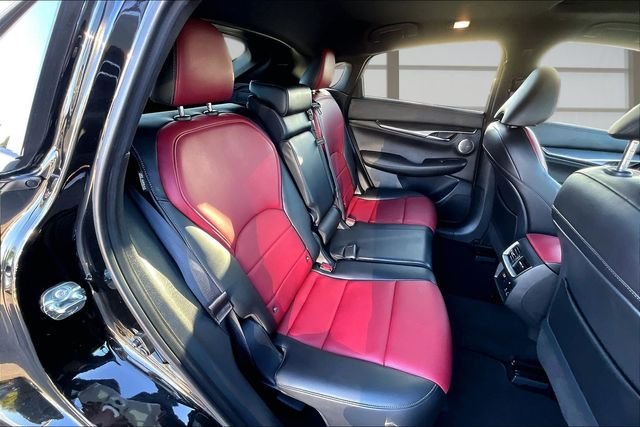 Used 2023 Black INFINITI SENSORY image 27