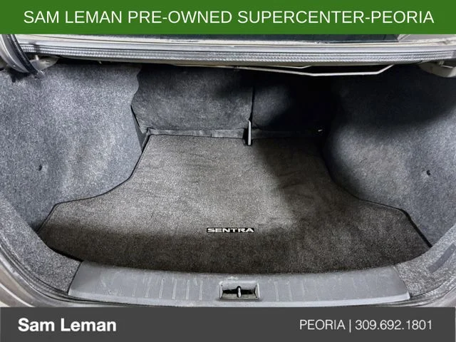 Used 2015 Silver Nissan SV image 23