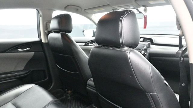 Used 2018 Gray Honda LX image 11