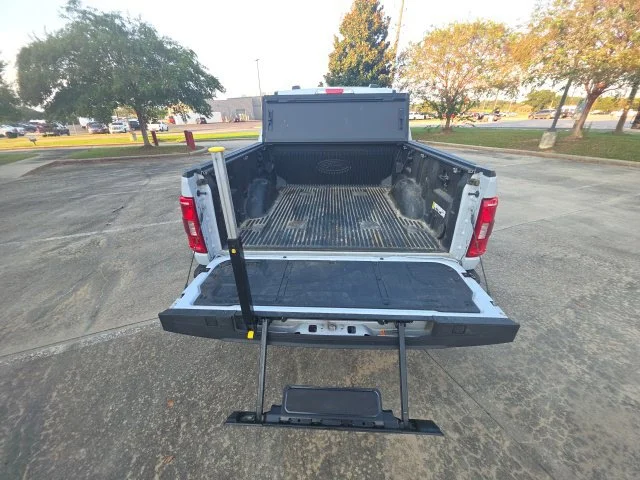 Used 2022 White Ford XLT image 29
