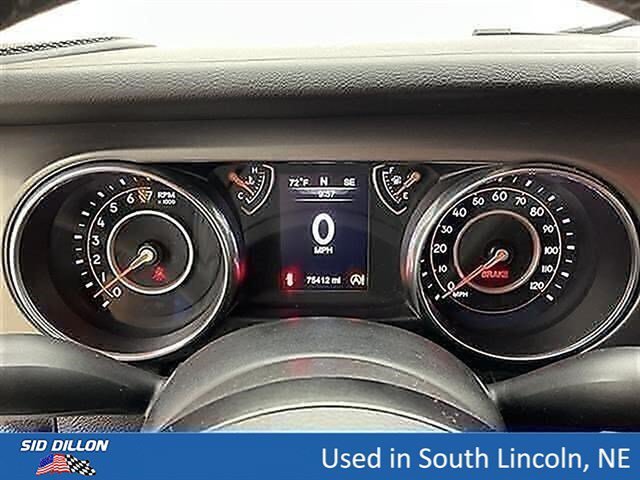 Used 2018 Bright White Clearcoat Jeep Sport S image 11