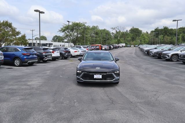 Used 2026 Blue Hyundai SE image 11