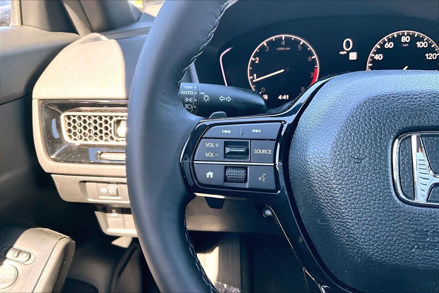2026 Honda Civic Hatchback Sport - Photo 24