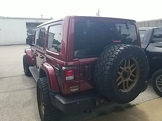 Used 2021 Red Jeep Unlimited Sahara image 18