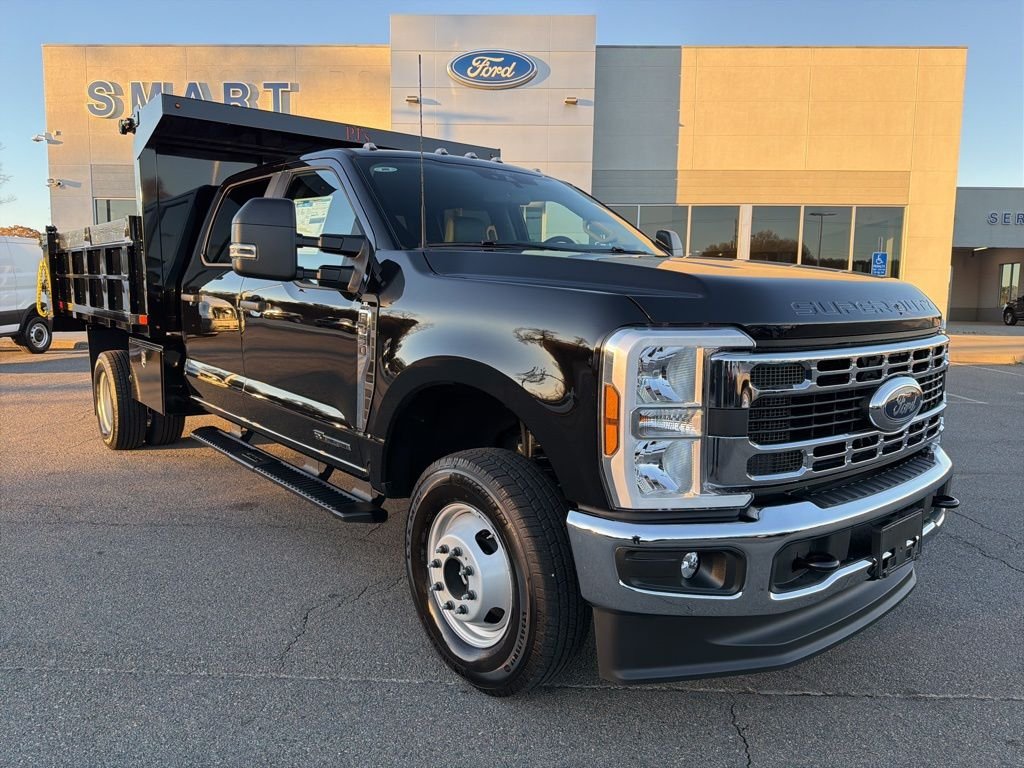2026 Ford F-350 Super Duty Chassis Cab