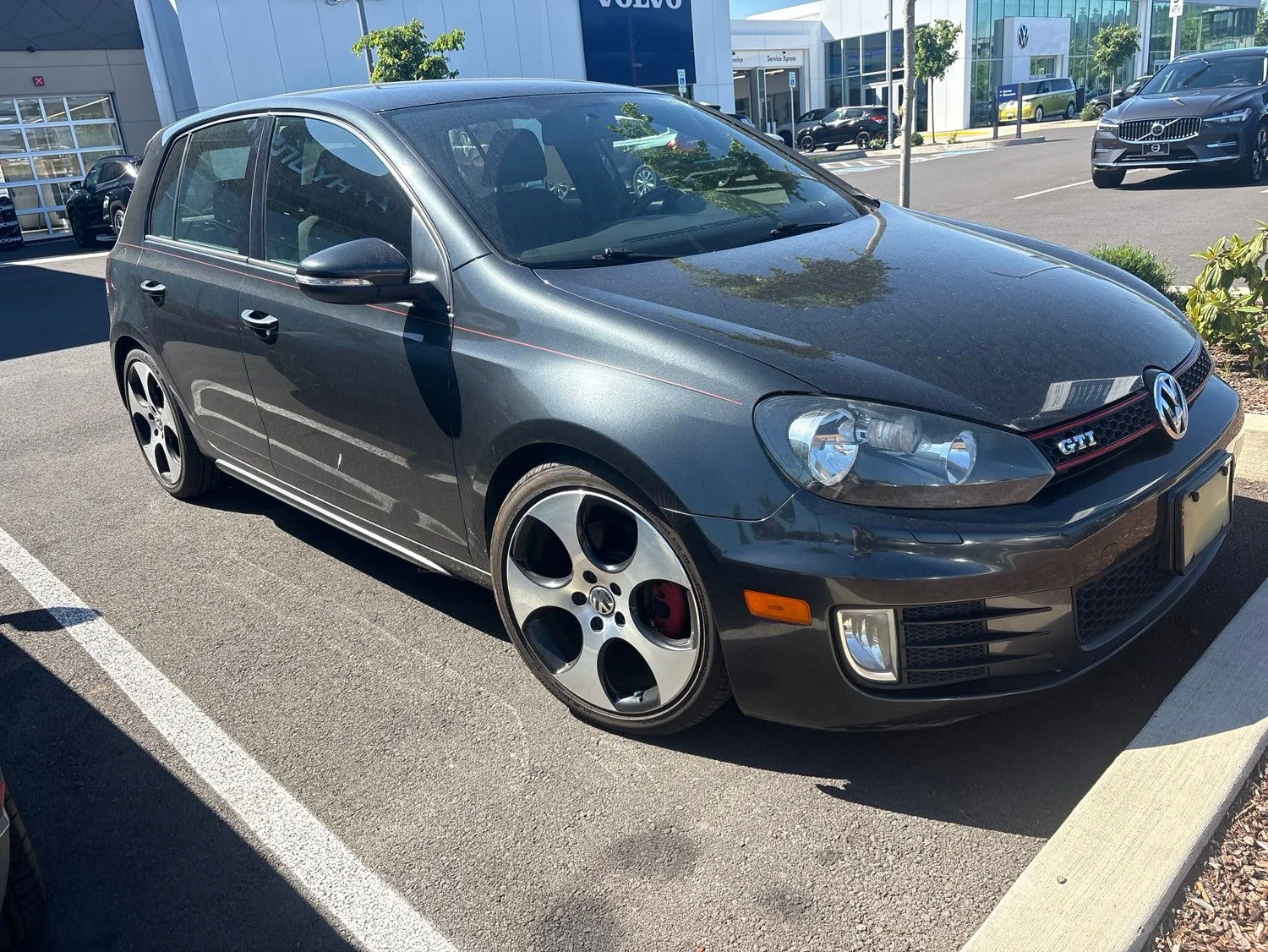 2013 Volkswagen Golf GTI's photo