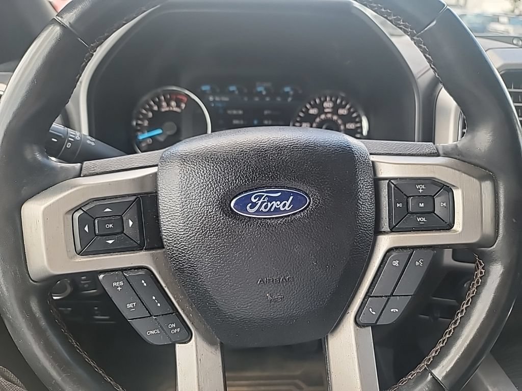 Used 2020  Ford XL image 25