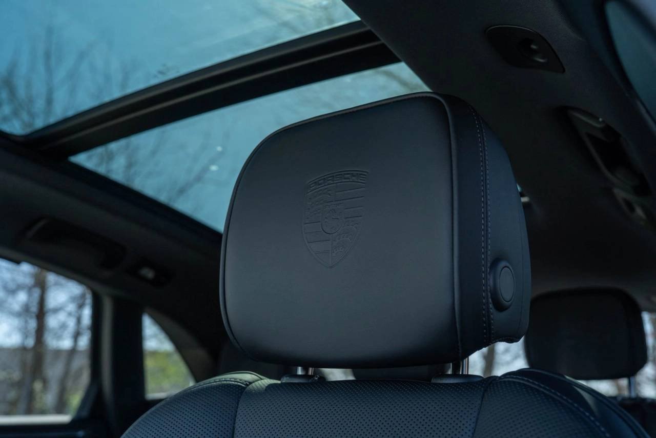 Used 2026  Porsche  image 30