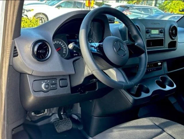 Used 2026 White Mercedes-Benz  image 17