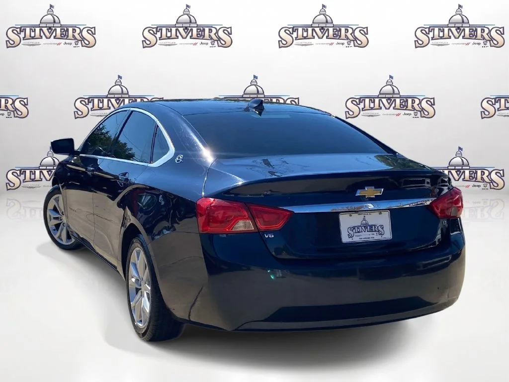 Used 2019 Blue Chevrolet LT image 6