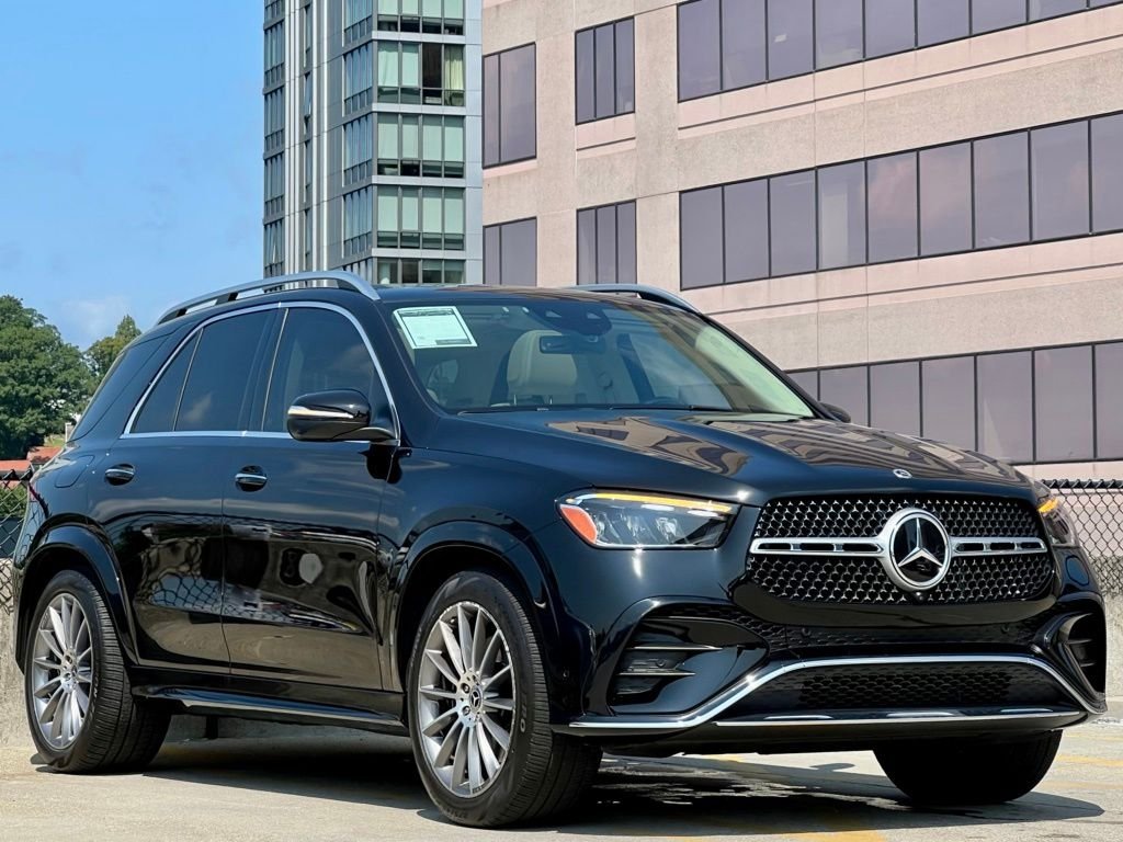 Certified Used 2024 Black Mercedes-Benz GLE 450 image 1
