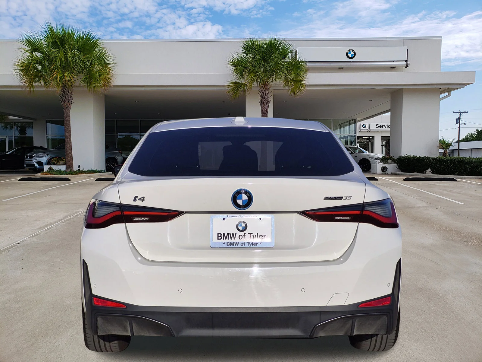 Certified Used 2023 Alpine White BMW eDrive35 image 5