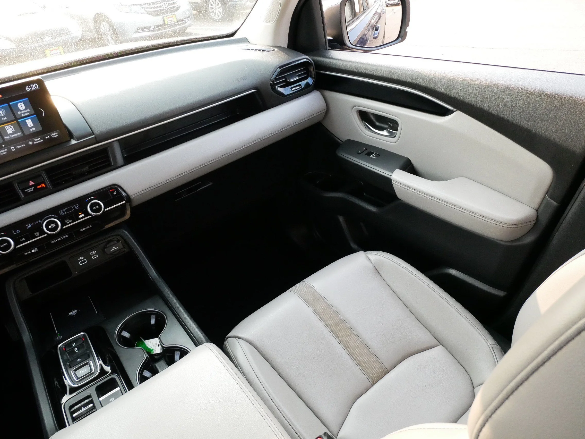 2023 Honda Pilot EX-L - Photo 11