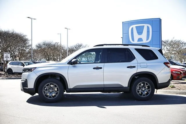 New 2026 Solar Silver Metallic Honda TrailSport image 7