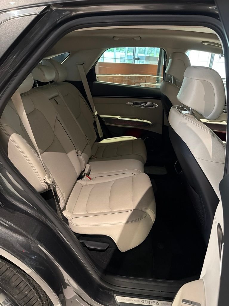2024 GENESIS GV70 Standard - Photo 18