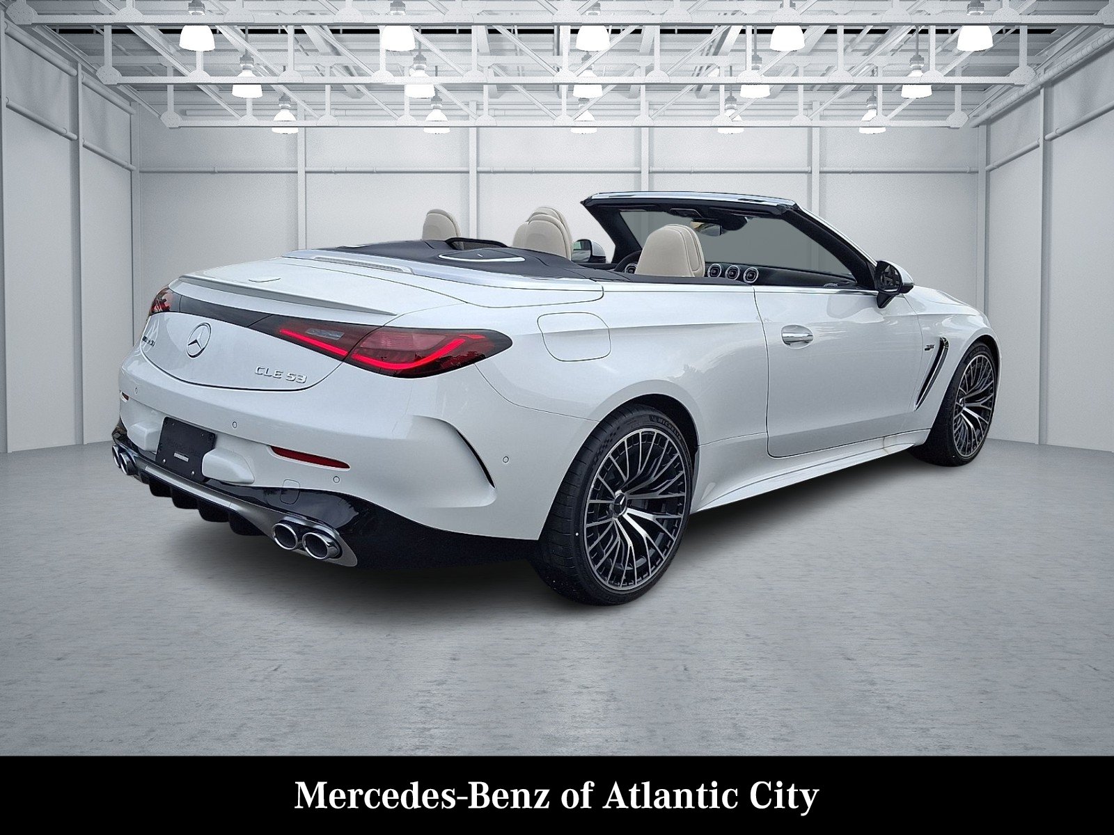 New 2026 MANUFAKTUR Moonlight White Metallic Mercedes-Benz AMG® CLE 53 4MATIC+ Cabriolet image 4