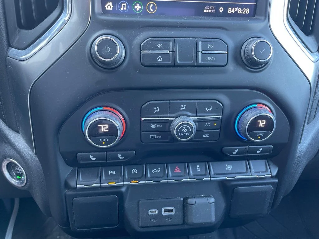 Used 2022 Blue Chevrolet LT image 33