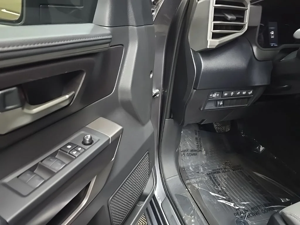 Used 2025 Gray Toyota SR5 image 27
