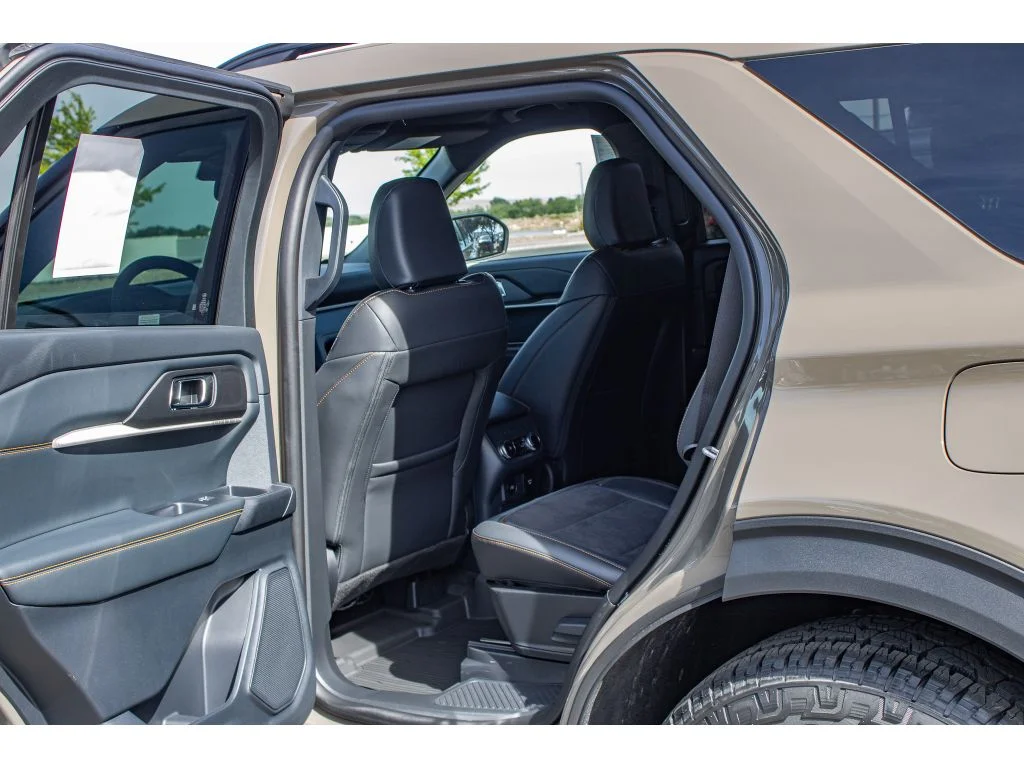 New 2026 MARSH GRAY Ford Tremor image 18